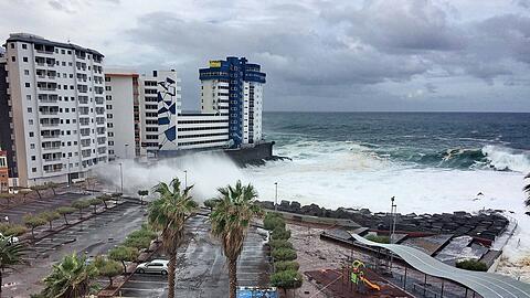 Im Herbst und im Winter ist es auf den Kanaren in K&uuml;stenn&auml;he nicht immer ungef&auml;hrlich. (Archivfoto)