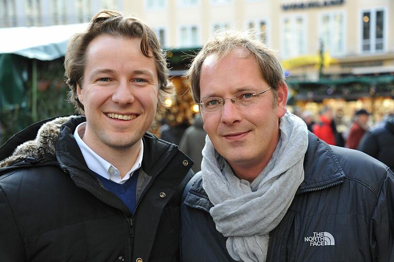 Sascha Nies (l.) und Oliver Haase sind auf der Suche nach Kunsthandwerk aus Deutschland.