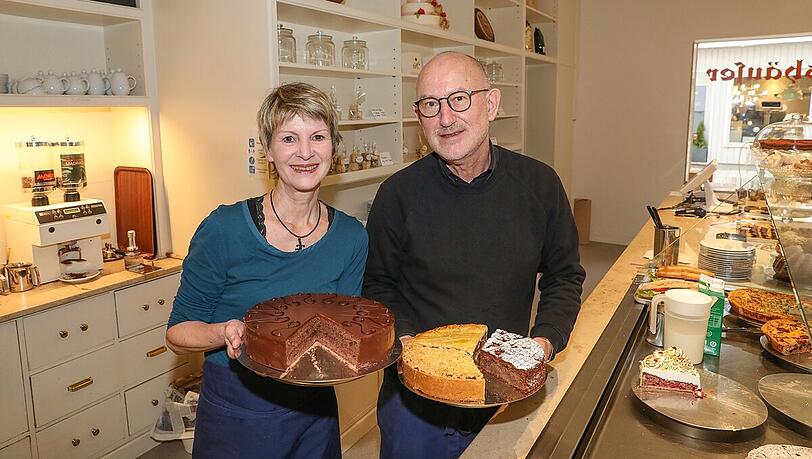 Cornelia Wagner und Stefan Lehming sind Angestellte im Erbshäuser. Hier soll es die beste Prinzregententorte geben. Cornelia Wagner und Stefan Lehming sind Angestellte im Erbshäuser. Hier soll es die beste Prinzregententorte geben.
