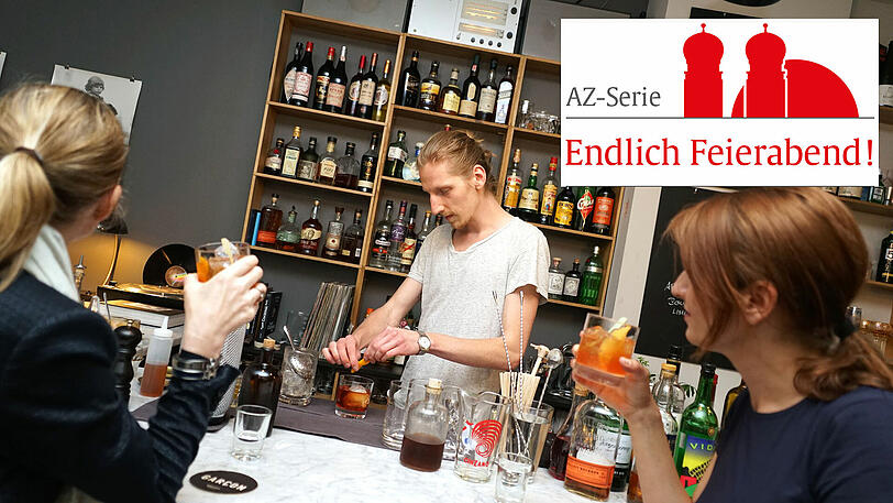 Mario Messig bereitet in der Bar Garçon Drinks zu. Hier gibt es keine bunten Schirmchen, sondern gut gemachtes Hochprozentiges.