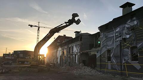 Anfang 2018 haben beim alten Viehhof die Abrissarbeiten begonnen.