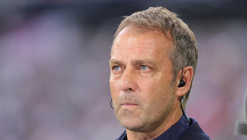 Es gibt mehrere Spieler, die aktuell unter Bundestrainer Hansi Flick um ihre Plätze kämpfen müssen.