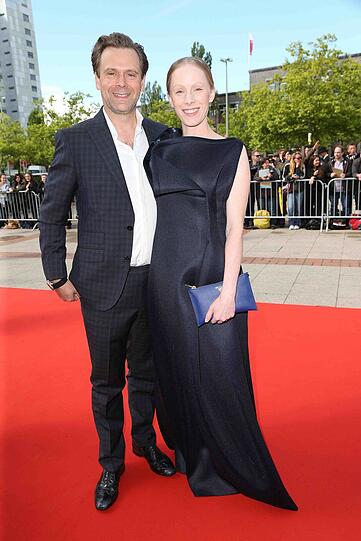 Weitere Bilder vom roten Teppich beim 65. Deutschen Filmpreis in Berlin.