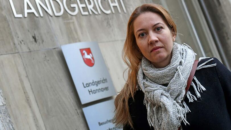 Katharina Schmidt ist Mutter zweier Töchter, die ihr Ex-Mann gegen ihren Willen nach Tunesien gebracht hat.