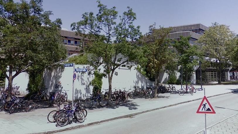 An der Gera-Schule in Moosach kam es in der Freinacht zu einem Fall von Vandalismus.