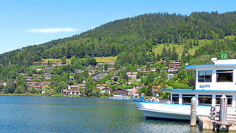 Als erste Frau überhaupt war Najd Boshi Kapitänin bei der Tegernsee-Schifffahrt.