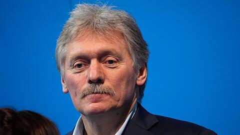 Kremlsprecher Dmitri Peskow k&uuml;ndigt nach Kritik einer Bloggerin an den Zust&auml;nden in Russland Arbeit an Problemen an. (Archivbild)