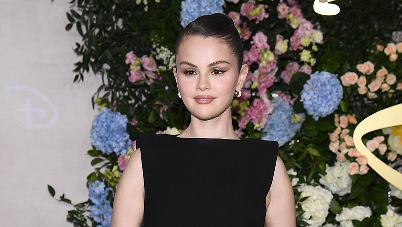 Selena Gomez hat mit "Therapuss"-Host Jake Shane über ihre mentale Gesundheit und die Beziehung mit Benny Blanco gesprochen.