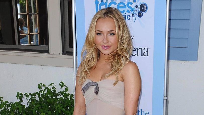 Hayden Panettiere auf einer Veranstaltung von Neutrogena im Jahr 2009. Hayden Panettiere auf einer Veranstaltung von Neutrogena im Jahr 2009.