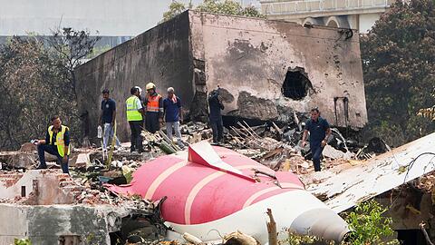 Der Absturz einer Boeing im indischen Ahmedabad war das schwerste Flugzeugungl&uuml;ck im Jahr 2025. (Archivbild)