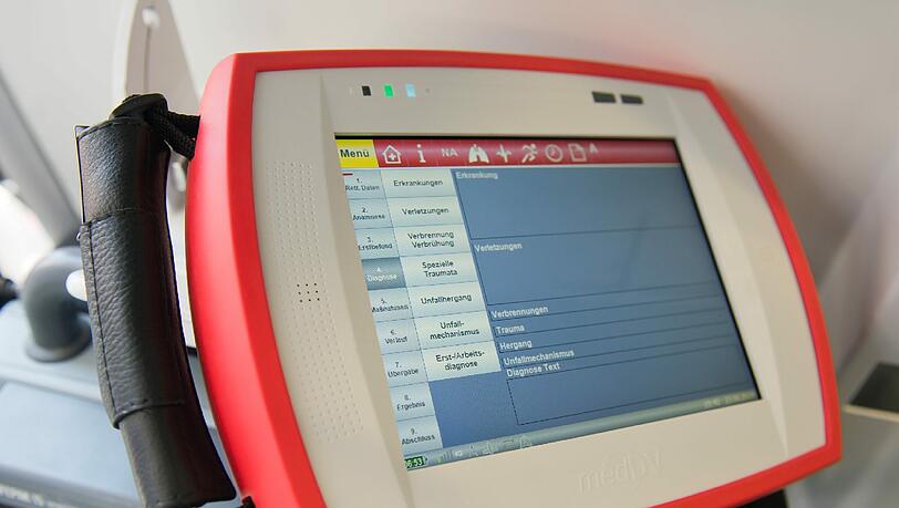 So sieht das Lebensretter-Tool aus: Robustes Gehäuse, Tragegriff und eine speziell auf die medizinische Notversorgung abgestimmte Software. So sieht das Lebensretter-Tool aus: Robustes Gehäuse, Tragegriff und eine speziell auf die medizinische Notversorgung abgestimmte Software.