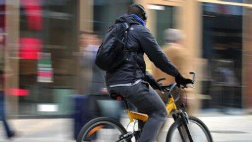 Der 56-Jährige war mit seinem Pedelec schneller als die erlaubten 25 km/h. (Symbolbild)