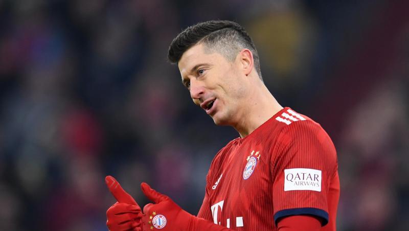 Robert Lewandowski vom FC Bayern gestikuliert. Foto: Tobias Hase/Archiv Robert Lewandowski vom FC Bayern gestikuliert. Foto: Tobias Hase/Archiv