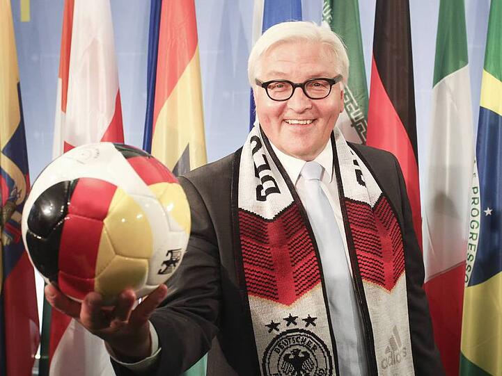 Fußballfan Steinmeier feuert die DFB-Elf mit einem Vine-Video an