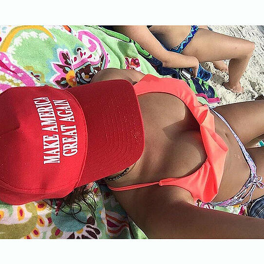 Babes for Trump: Diese Schönheiten wollen Donald Trump zur US-Präsidentschaft verhelfen.