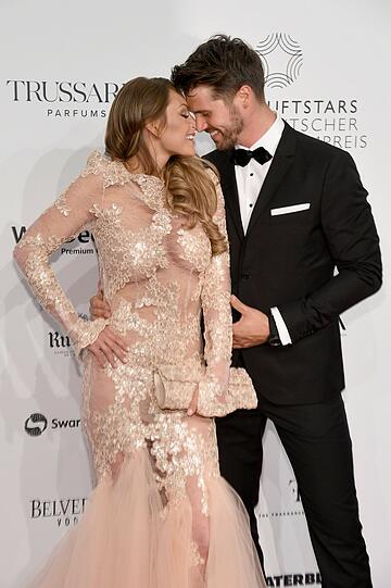 Jana Julie Kilka mit Thore Schoelermann