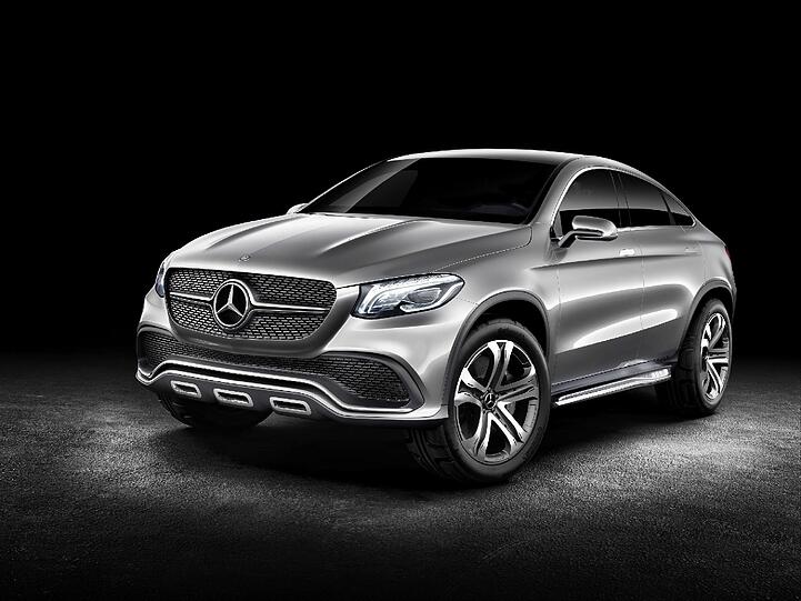 Bullige Front, schräges Heck: Die Mercedes M-Klasse wird es bald auch als SUV-Coupé zu kaufen geben.