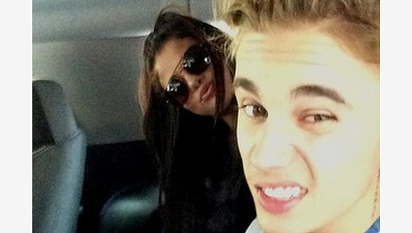 Selena Gomez und Justin Bieber: Sind sie ein Paar? Selena Gomez und Justin Bieber: Sind sie ein Paar?