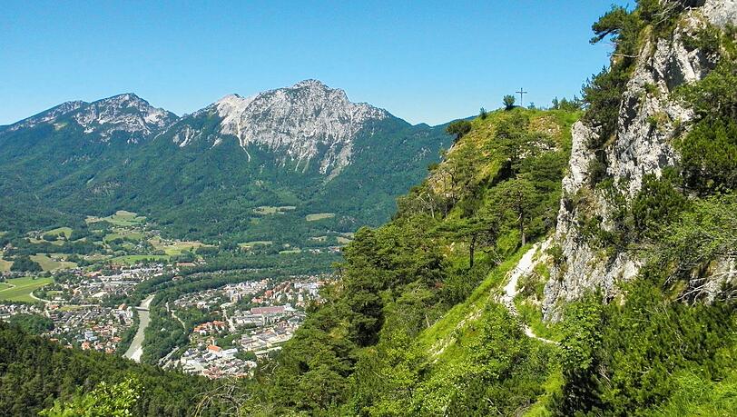 Der Blick auf Bad Reichenhall und den Hochstauffen. Der Blick auf Bad Reichenhall und den Hochstauffen.