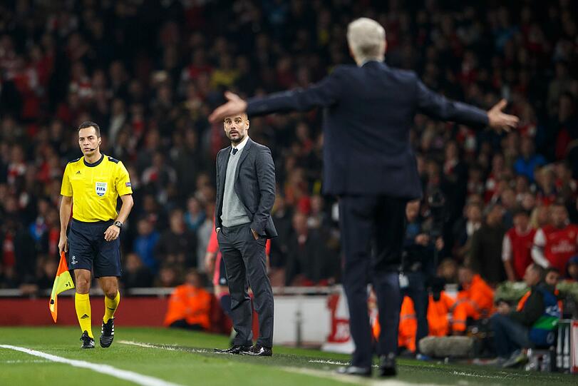 Zwei Mal in Folge ist Arsenal im Achtelfinale am Rekordmeister gescheitert. Nach einem Jahr Pause kommt es diesmal in der Gruppenphase der Saison 2015/2016 zum Duell. Im heimischen Emirates-Stadium zeigt Arsenal-Coach Arsene Wenger an, wer hier der Hausherr ist.
