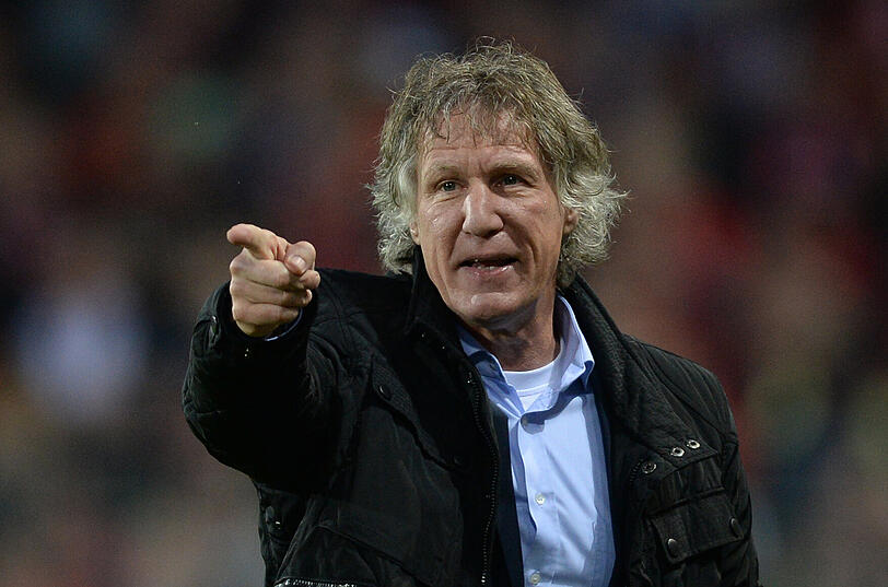 Fußballspruch des Jahres 2014: "Ich hoffe, dass ich 90 Jahre alt werde. Dann kann ich sagen, ich hätte 100 werden können. Aber ich habe in Nürnberg gearbeitet." Gertjan Verbeek, damals Trainer beim 1. FC Nürnberg, nach dem Zittersieg gegen Braunschweig