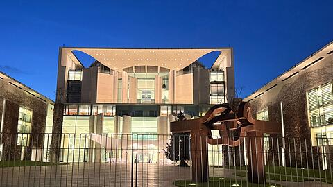 Hinter verschlossenen Türen wird beraten.