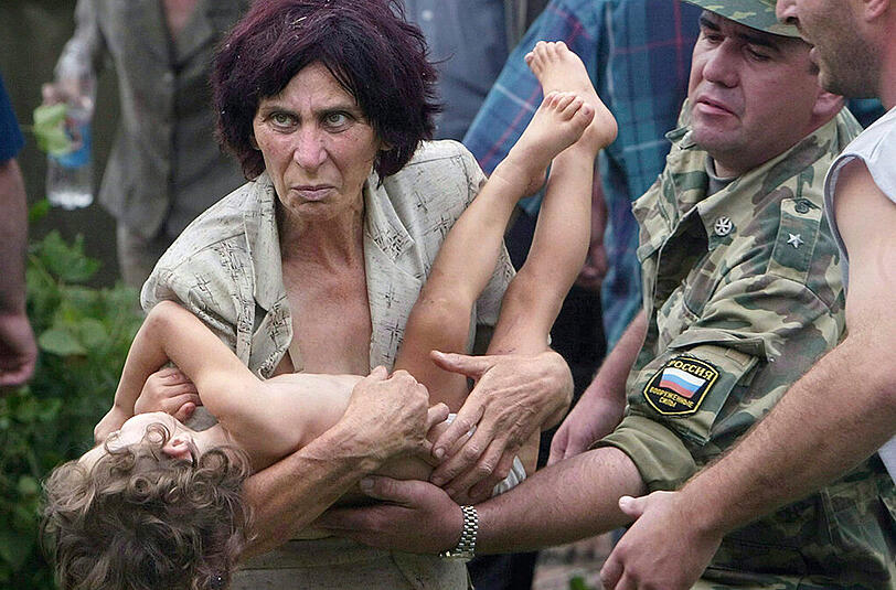 Bei dem Terrorangriff 2004 auf eine Schule in der russischen Teilrepublik Nordossetien starben mehr als 330 Menschen, unter ihnen mehr als 180 Kinder.
