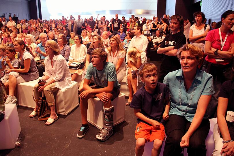 Es sollte eine Jubelparty in der BMW-Welt werden. Doch am Abend dominierte auch hier die Ernüchterung.