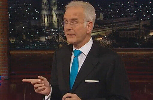 "Jetzt, das heißt es immer in solchen Fällen, überlegen die ARD und Thommy gemeinsam, was man in Zukunft macht.  Ich könnte mir ja vorstellen, dass er vielleicht eine Talkshow kriegt, am späten Abend."