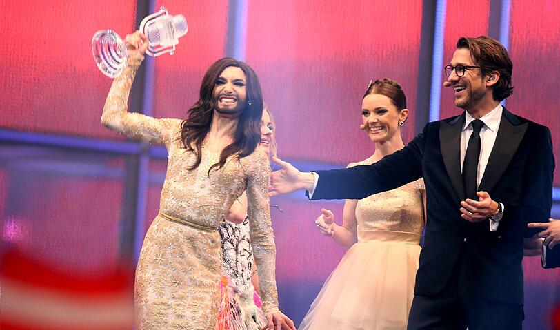 Emotionen, Tränen und Siegesfreude - Sehen Sie hier die Bilder zum Sieg von Conchita Wurst beim Eurovision Song Contest in unserer Klickstrecke!