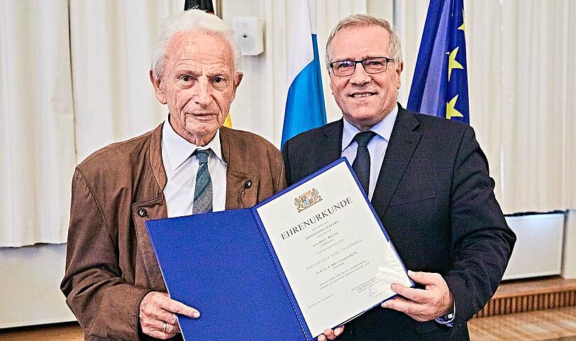 Hans Reindl wurde in München für unvorstellbare 70 Jahre Arbeit geehrt.