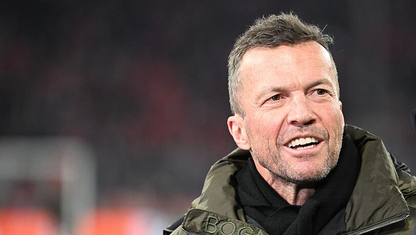 Lothar Matthäus, TV-Experte und ehemaliger Fußballspieler, vor dem Spiel.