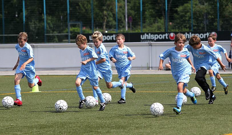 Am Vormittag wurden die Grundlagen trainiert &ndash; mal mit, mal ohne Ball. Die Bilder vom Fielmann-Camp beim TSV 1860