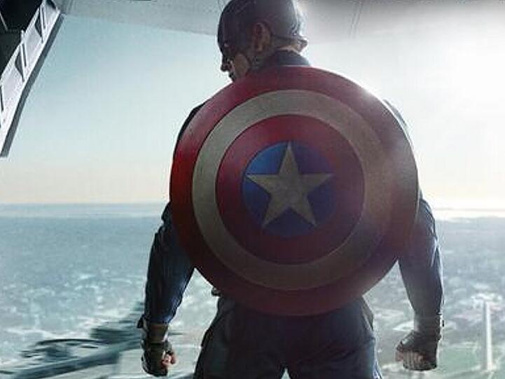 Chris Evans ist wieder als Captain America zu sehen