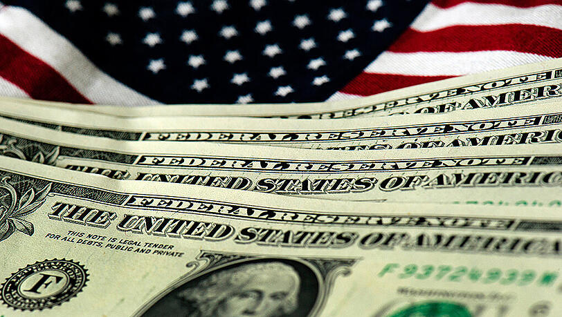 Die US-Notenbank Federal Reserve belässt den Leitzins auf dem historischen Tief von nahe Null. Die US-Notenbank Federal Reserve belässt den Leitzins auf dem historischen Tief von nahe Null.