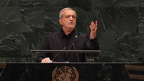 Der iranische Pr&auml;sident Massud Peseschkian hat sich bei der UN-Generaldebatte gegen Anschuldigungen der USA gewehrt.