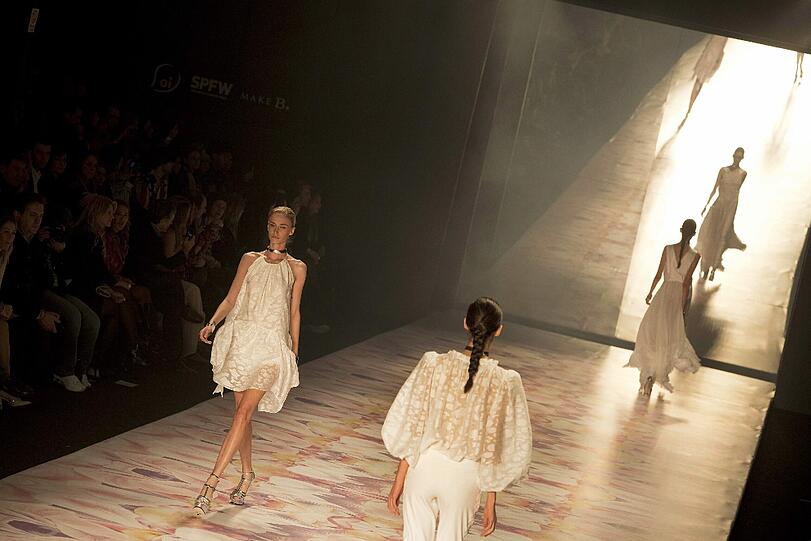 Die neusten Entwürfe auf der Fashion-Week in Sao Paulo 2011. Viel Spass beim klicken.