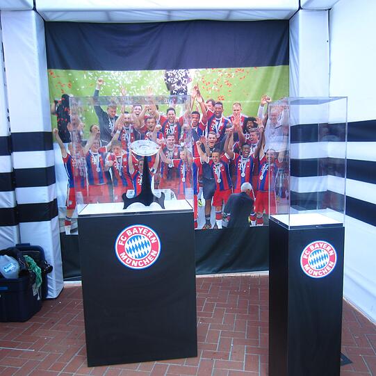 Die Bayern sind in Portland gelandet. Impressionen vor dem Spiel gegen das MLS-Allstar-Team am Pionier Square.