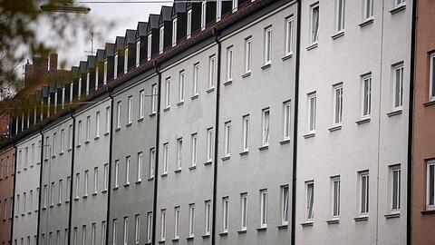 Wahnsinn Wohnungsmarkt: Das berichten Betroffene beim Mieterstammtisch in München.