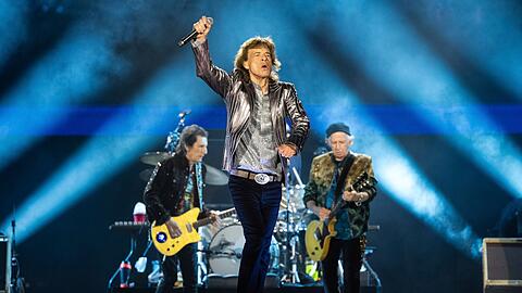 Die Rolling Stones mit Ron Wood (v.l.), Mick Jagger und Keith Richards kommen im Sommer nun doch nicht nach München.