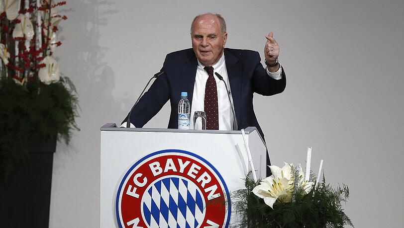 Wird am Freitagabend wieder am Rednerpult stehen: Uli Hoeneß. Wird am Freitagabend wieder am Rednerpult stehen: Uli Hoeneß.