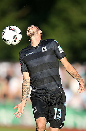 Die Löwen verlieren mit 1:3 gegen Borussia Mönchengladbach. Klicken Sie sich hier durch die Bilder vom Tegernsee-Testspiel.