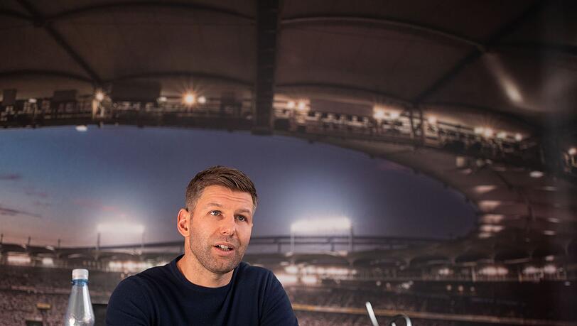 Der Vorstandsvorsitzende des VfB Stuttgart, Thomas Hitzlsperger, im Gespräch mit der Deutschen Presse-Agentur.
