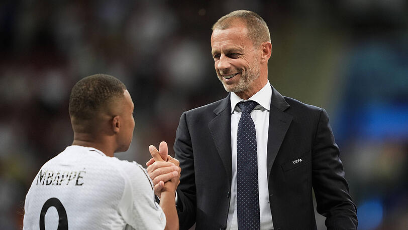Einer der mächtigsten Männer im europäischen Fußball: UEFA-Präsident Aleksander Ceferin. Einer der mächtigsten Männer im europäischen Fußball: UEFA-Präsident Aleksander Ceferin.