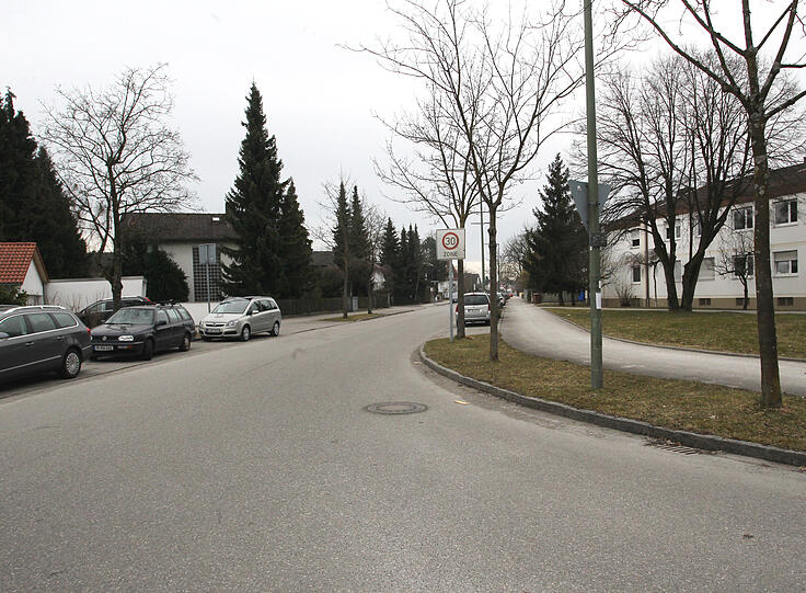 Petzetstraße: 639 Autos fuhren an der Radarfalle vorbei, 158 (24,7 Prozent) wurden fotografiert.