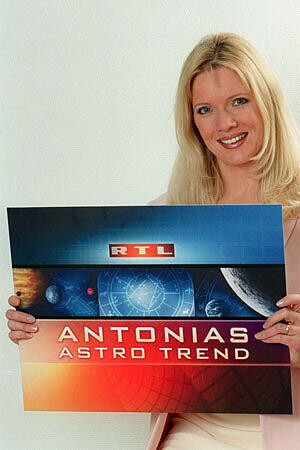 Wer ist das nochmals? Antonia Langsdorf (Fernsehastrologin und Moderatorin) ist auch mal ins Camp gezogen.