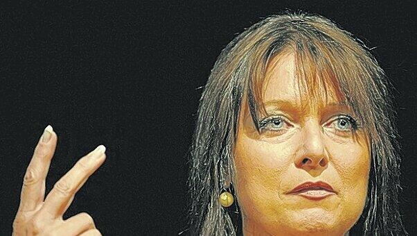 Und wenn ein Parteitag nicht langt, mach’ ich eben zwei: So sagte es Gabriele Pauli zwar nicht, so verhielt sie sich aber.Foto: ddp Und wenn ein Parteitag nicht langt, mach’ ich eben zwei: So sagte es Gabriele Pauli zwar nicht, so verhielt sie sich aber.Foto: ddp