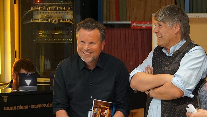 Initiator und Macher der &bdquo;Boarischen Late Night Show&ldquo;: Thomas Eckl (l.) und Franz Moosauer.