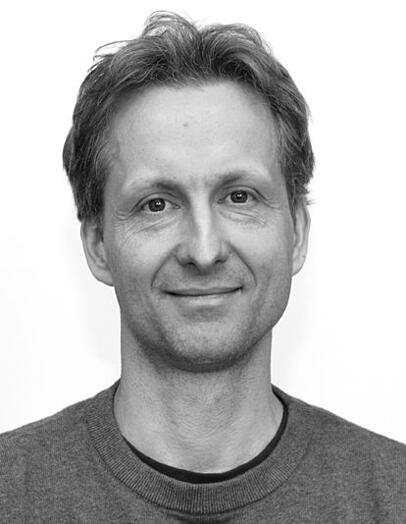 Oliver Mocz. Oliver Mocz.