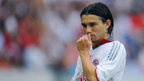 Danijel Pranjic musste das Training wegen muskulärer Probleme beenden Danijel Pranjic musste das Training wegen muskulärer Probleme beenden